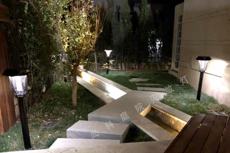 庭院太陽能滅蚊燈效果 庭院太陽能滅蚊燈效果